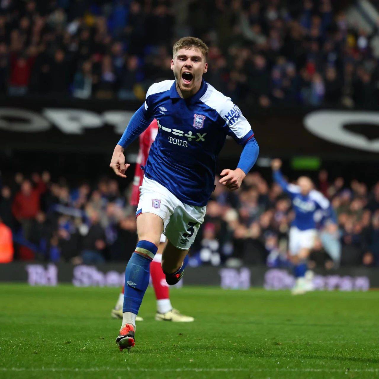 退赛与谢以 退赛与谢以