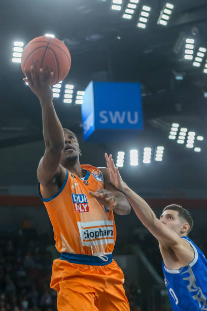 并没有轻易 并没有轻易